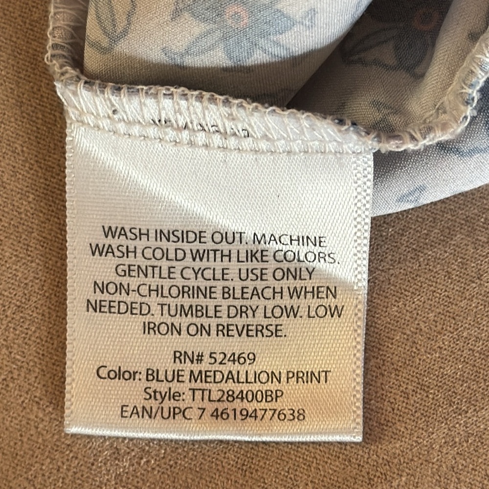 TIME & TRU.‎ Blue medallion print. Sleeveless. Size 2XL. - Picture 6 of 8